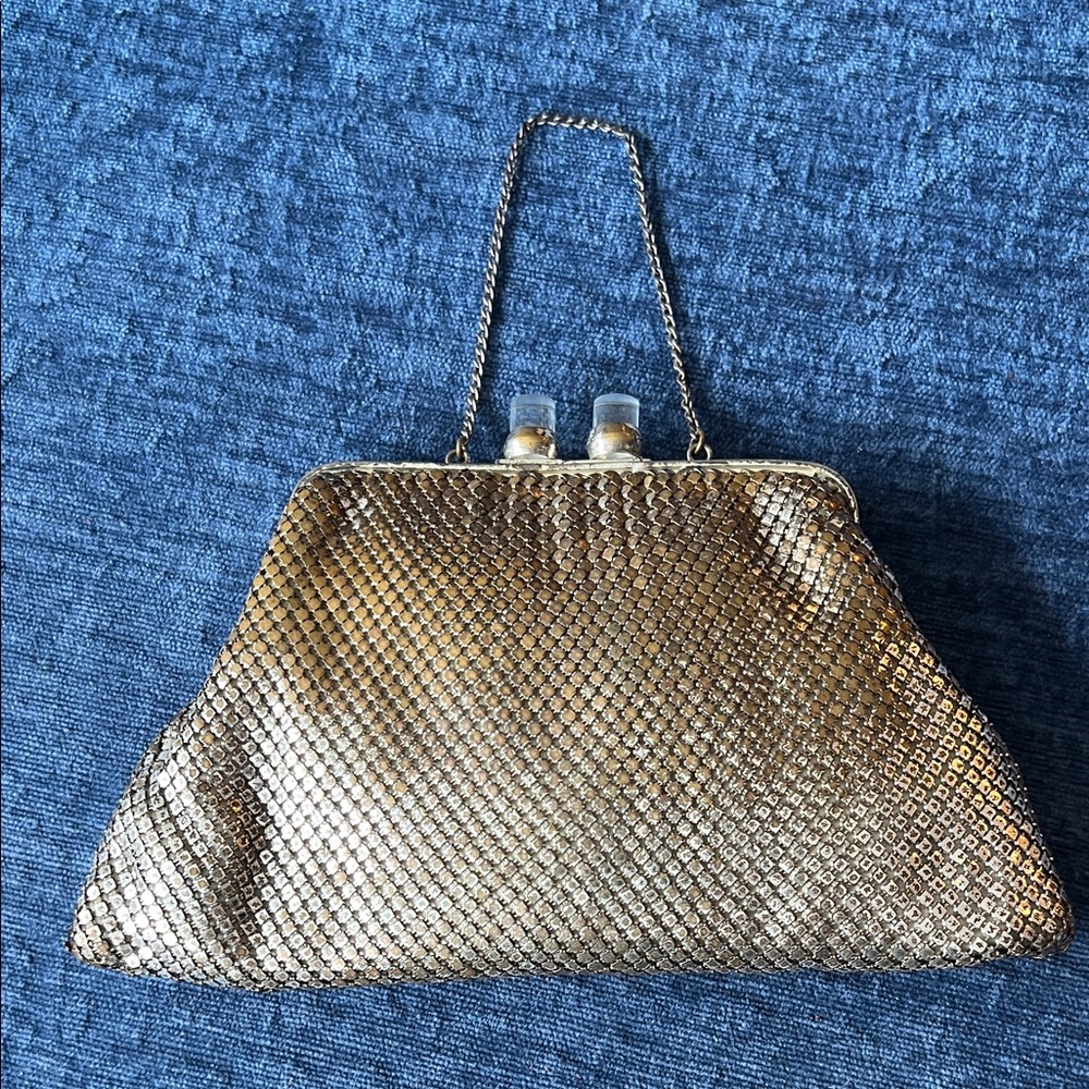 Vintage 1930s Whiting & Davis Mesh Evening Bag Lucite Kiss Lock Chain Handle